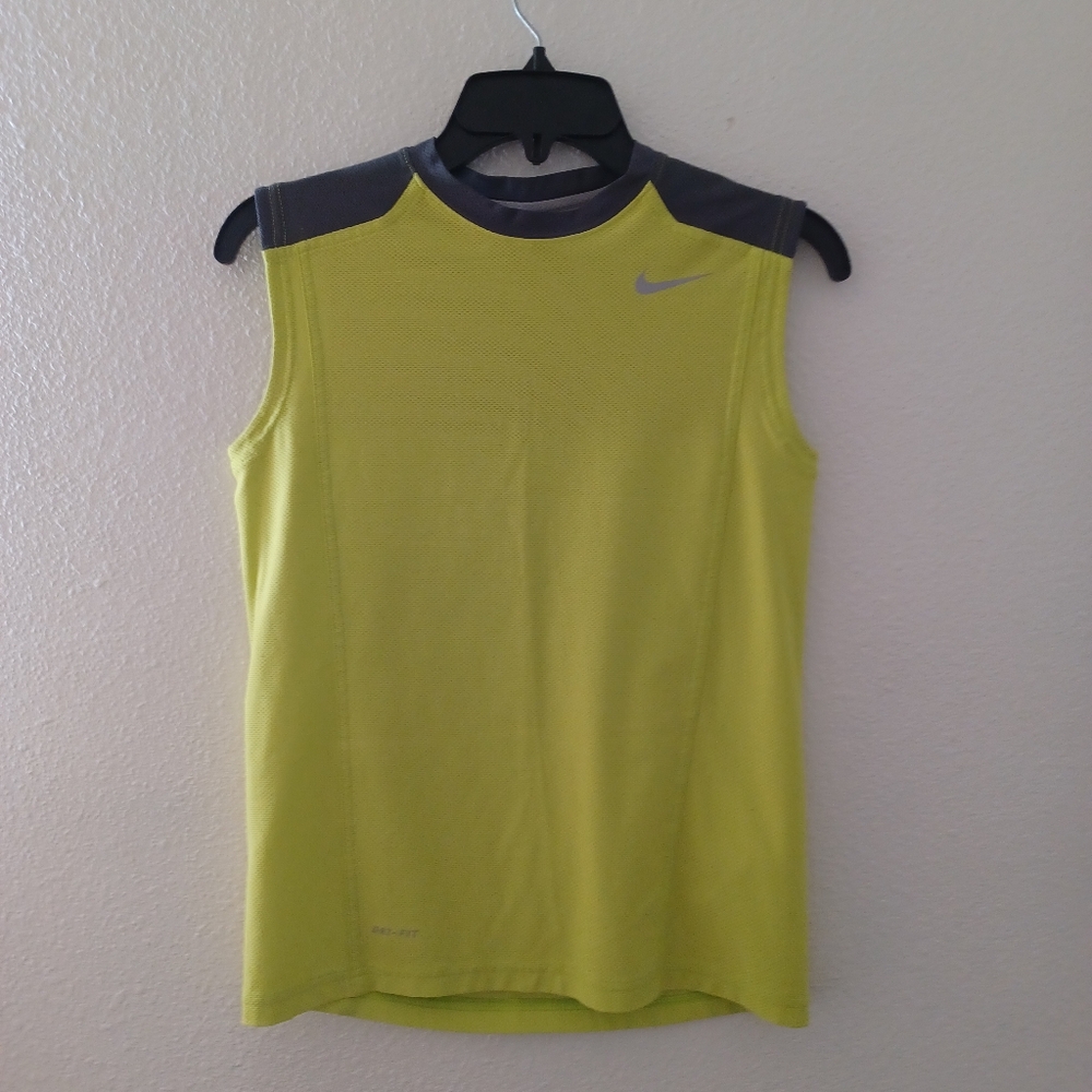 Boys athletic top